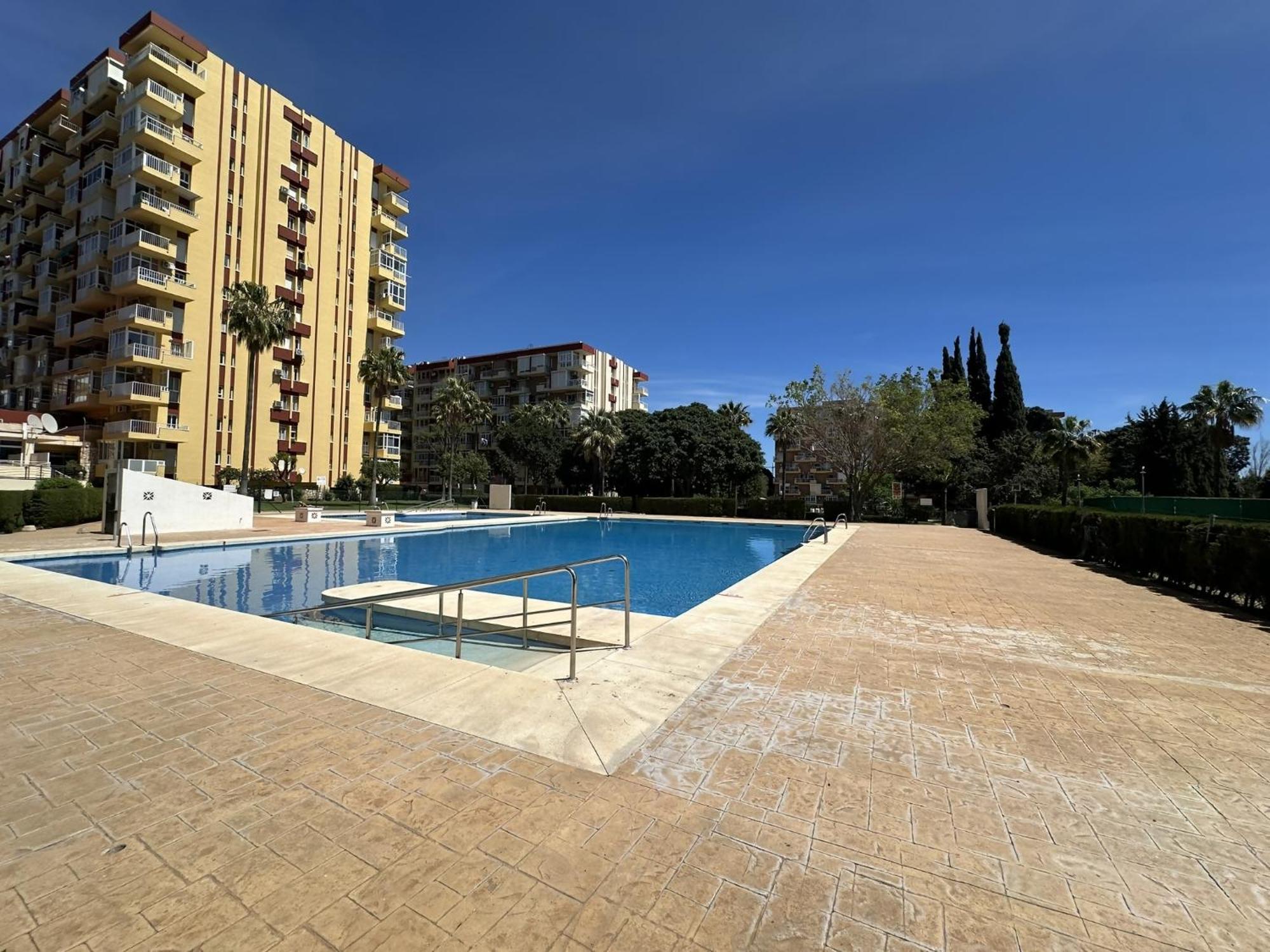 Estudio Agata Con Piscina A 800M De La Playa Benalmádena Εξωτερικό φωτογραφία