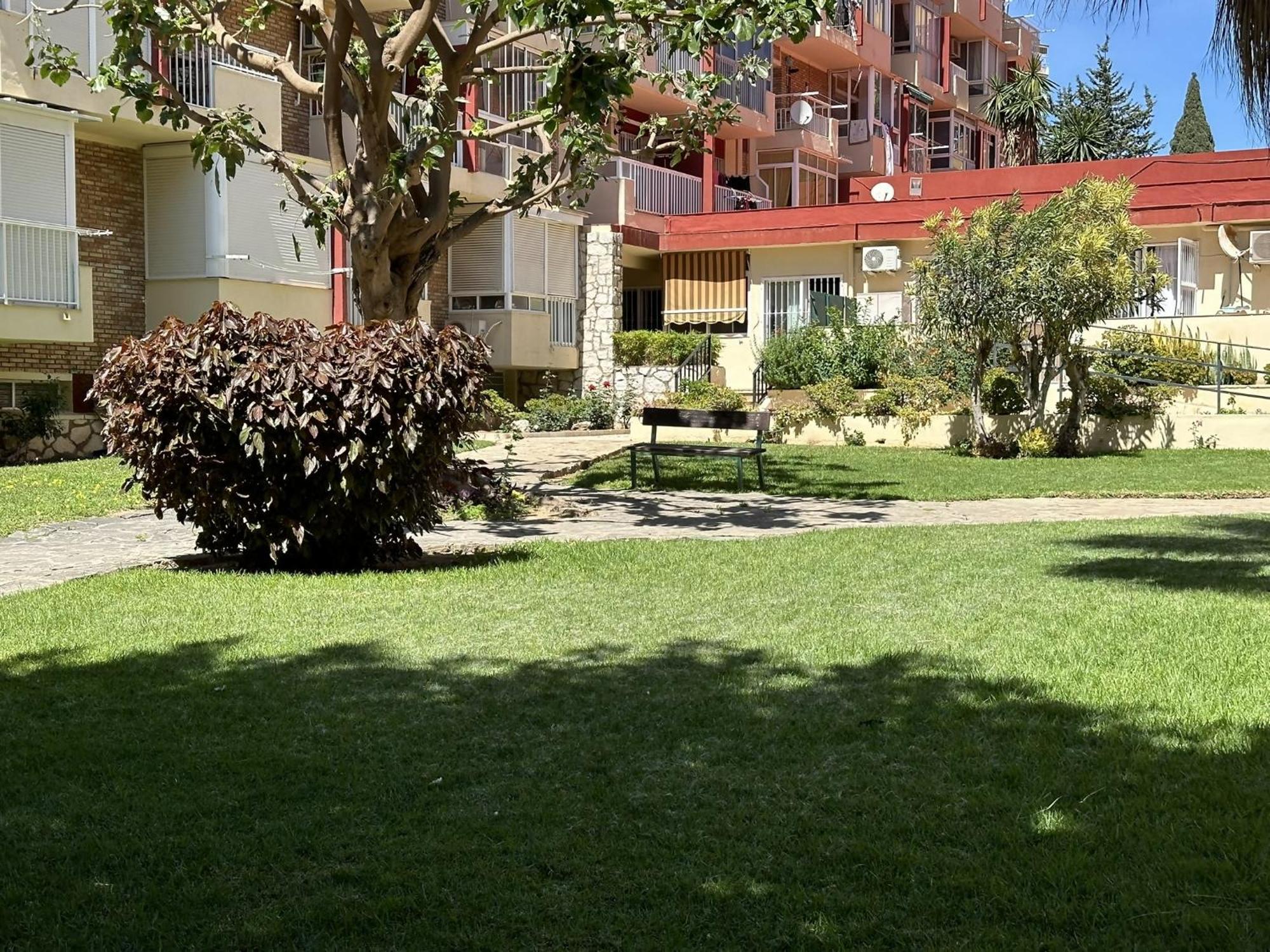 Estudio Agata Con Piscina A 800M De La Playa Benalmádena Εξωτερικό φωτογραφία